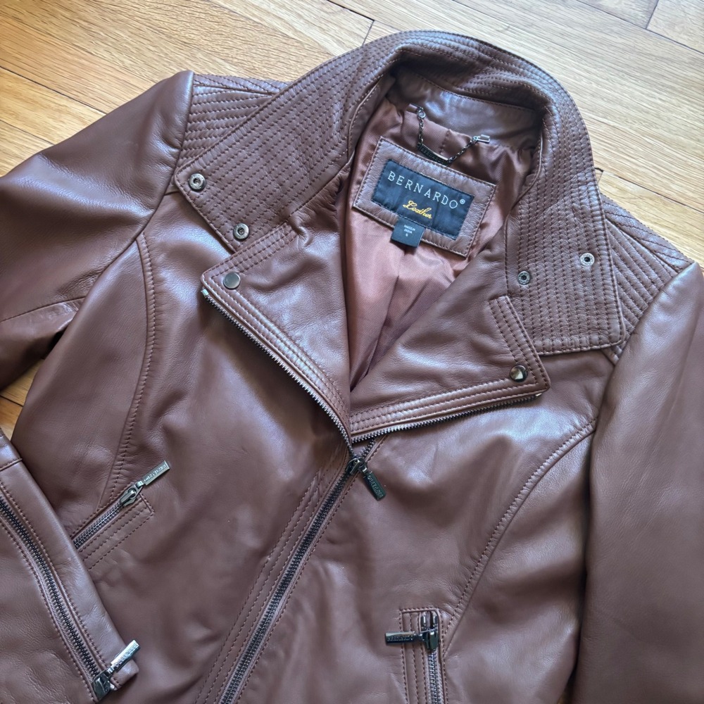 Bernardo Leather Bomber Jacket Small Quilted Collar Brown Moto Asymmetrical Zip